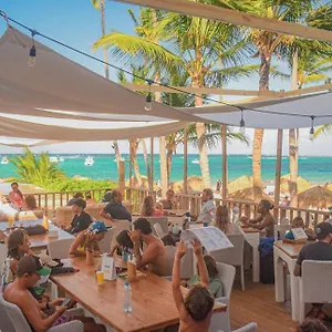 Hotel Vacation With Rooftop Pool, Beach Club, Restaurants - Playa Los Corales