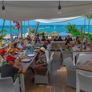 Hotel Los Corales And - Beach Club, Spa, Restaurants